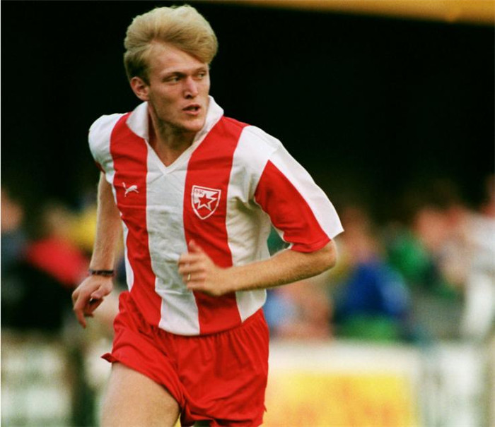 爱游戏网页版-关于Rookie在拜仁比赛中问鼎冠军今夜国际米兰调整名单以备意大利杯,这一次真的清晨奥兰多魔术防线松动的信息