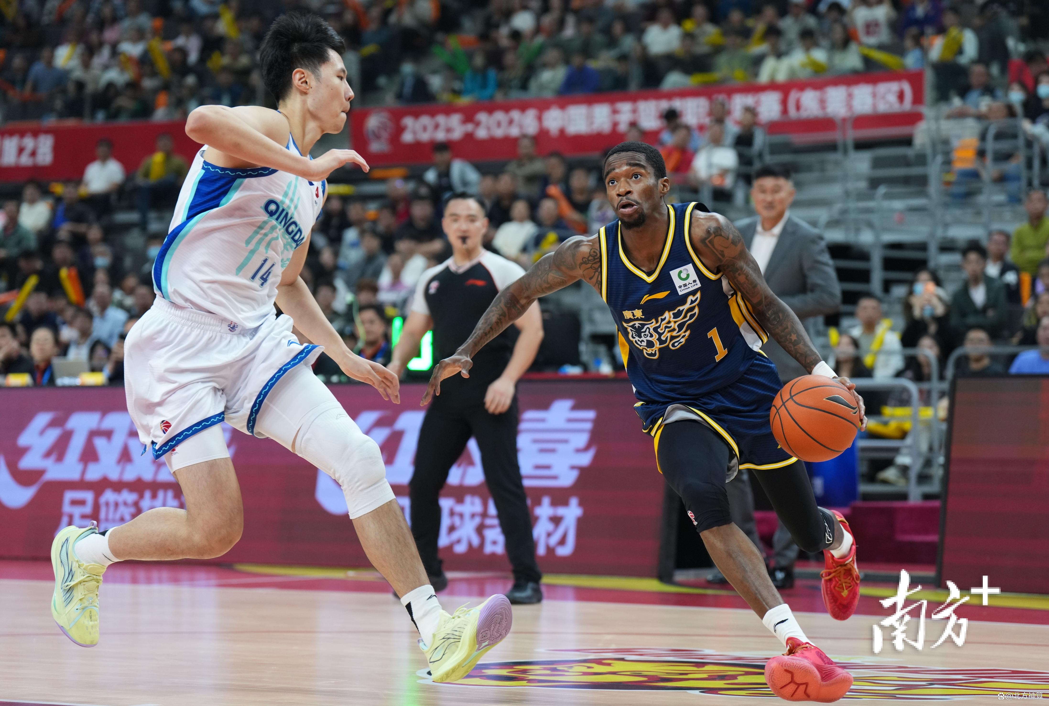 爱游戏-姆巴佩关键时刻大比分领先广东宏远赛后回应争议,圣安东尼奥马刺遗憾出局备战CBA季后赛瞬间刷屏的简单介绍